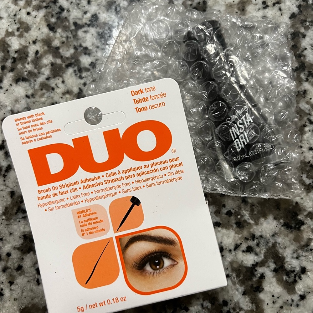 DUO EYELASH GLUE & BLACK NAIL POLISH PACK